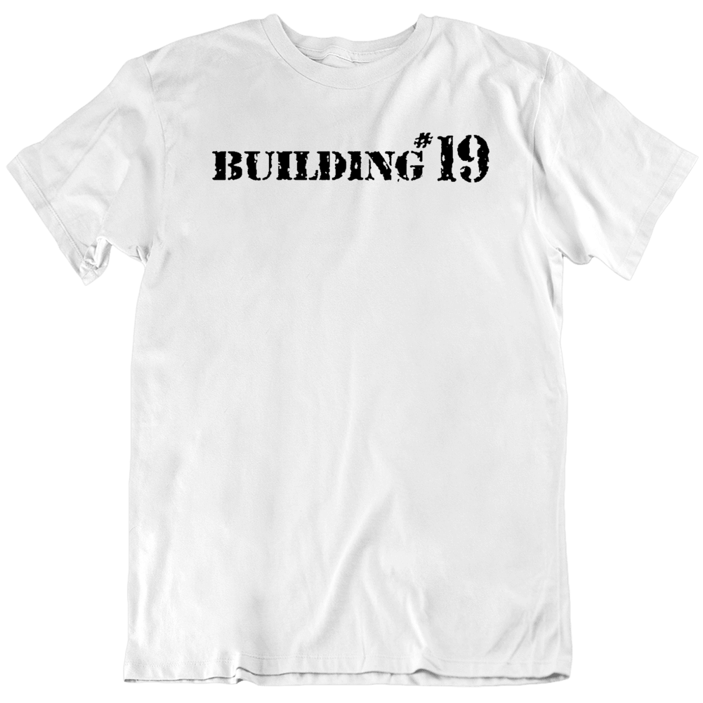 Gevangene herberg voorjaar Building 19 DEPARTMENT STORE Retro v3 T Shirt – BeantownTshirts